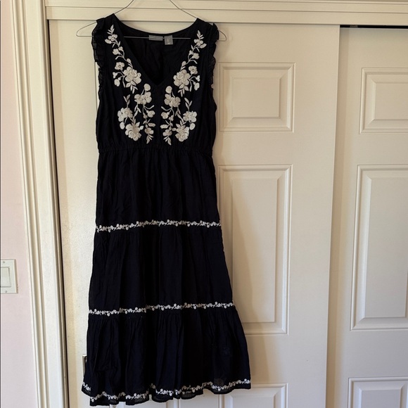 Lucky Brand | Dresses | Black Dress With White Floral Embroidery | Poshmark